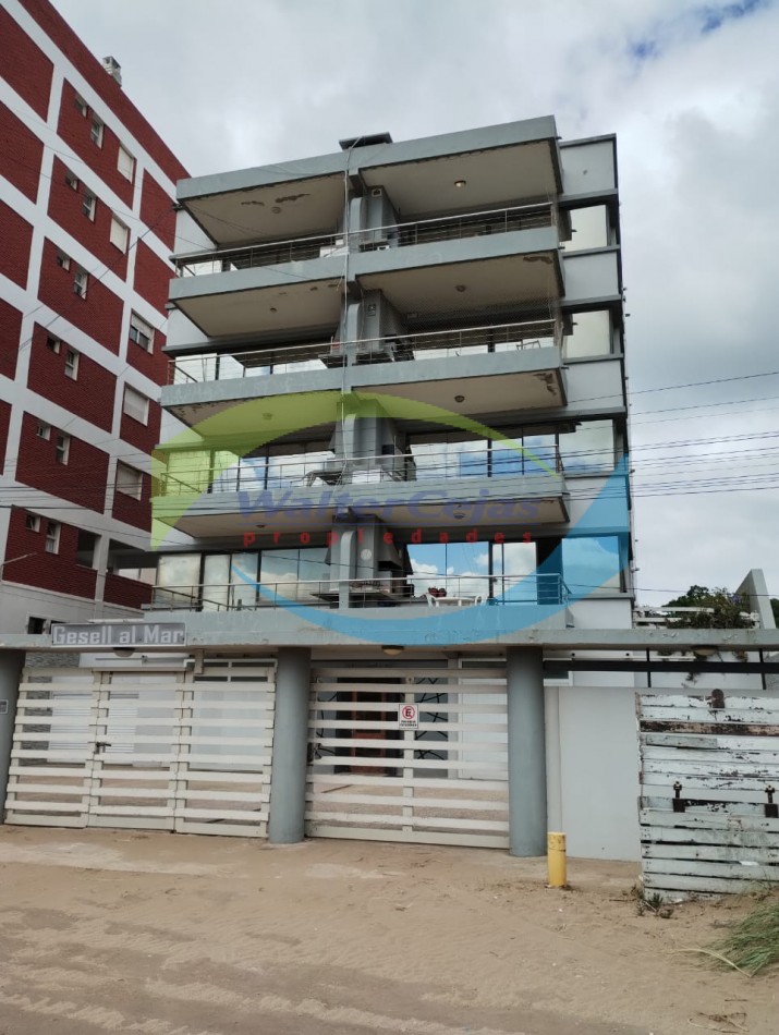 INCREIBLE DEPARTAMENTO 2 AMBIENTES C/COCHERA - ZONA CENTRO