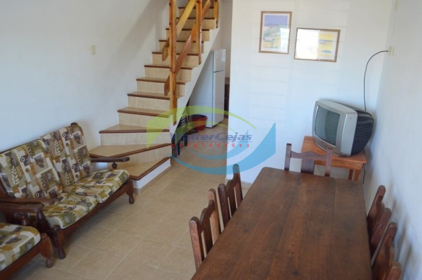 TRIPLEX 4 AMBIENTES CON TODOS LOS SERIVICIOS - VISTA AL MAR UNIDAD 2