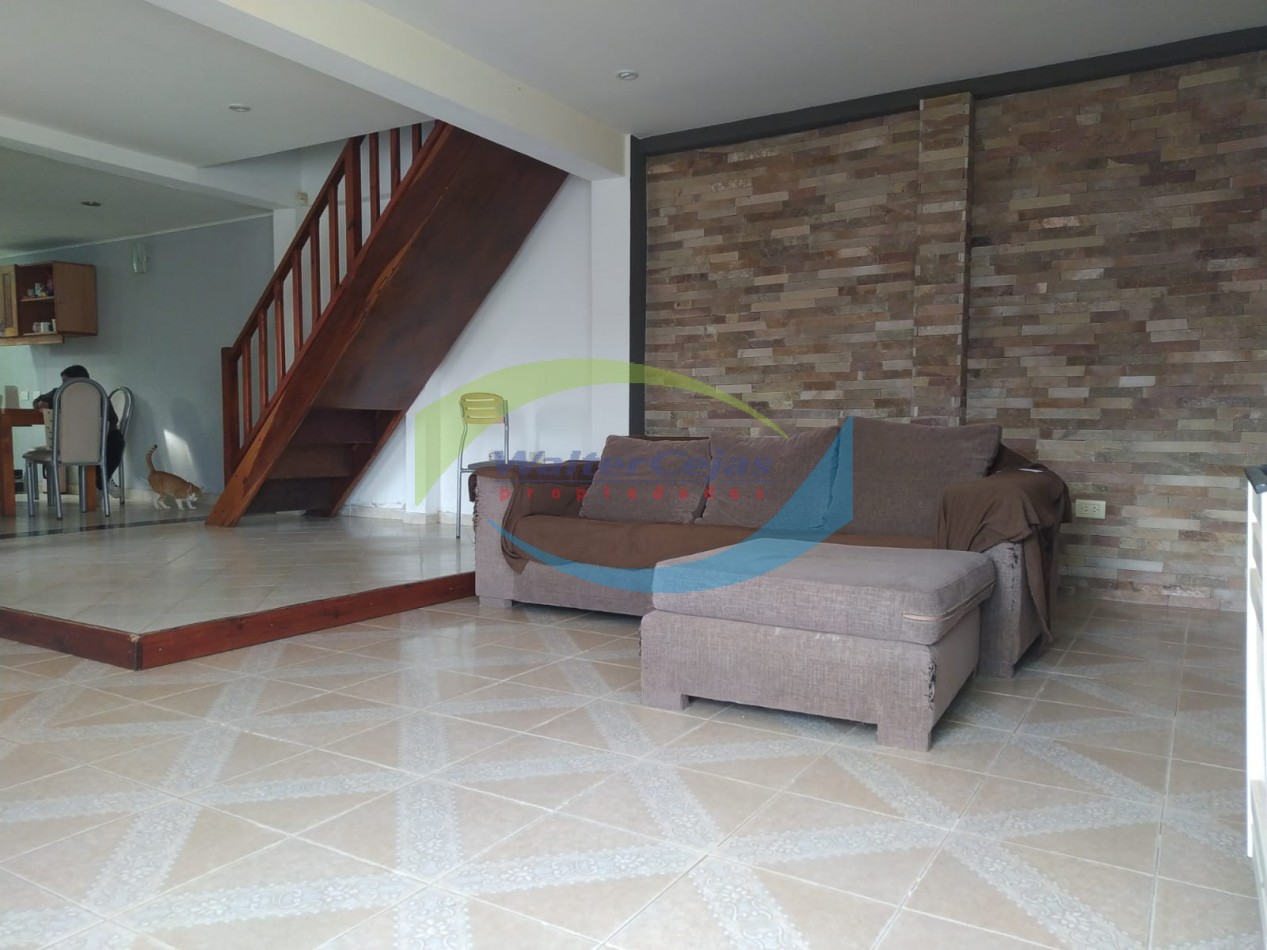 CASA 4 AMBIENTES 