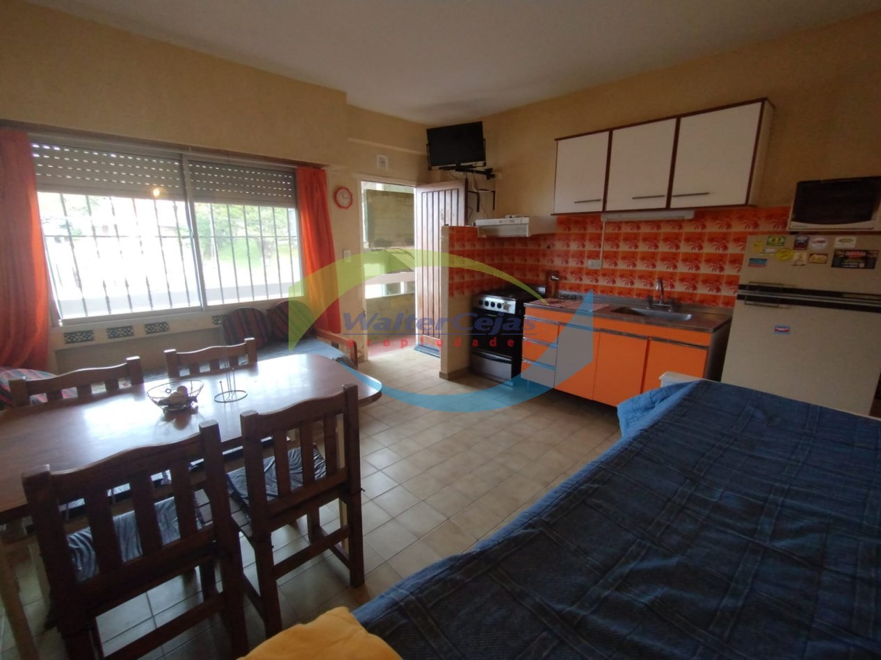 DEPARTAMENTO 2 AMBIENTES EN VENTA -GESELL SUR - GAS NATURAL - SIN EXPENSAS 