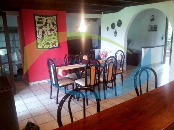 CASA 4 AMBIENTES 