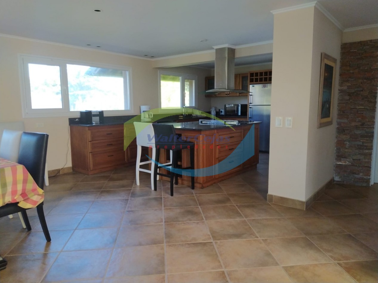 CASA 7 AMBIENTES 