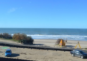 Excelente Triplex de 4 ambientes frente al mar -