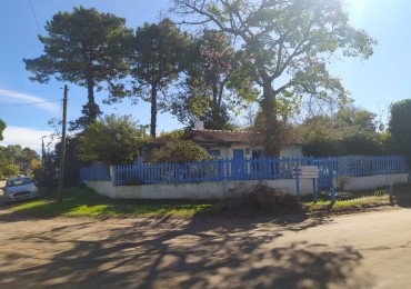 Casa en VENTA en zona residencial a refaccionar - Apta Credito