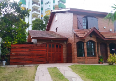 TRIPLEX DE CATEGORIA EN BARRIO NORTE 