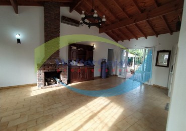 CASA 3 AMBIENTES 