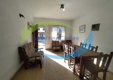 TRIPLEX 4 AMBIENTES - TODOS LOS SERVICIOS - 50 MTS DEL MAR  -  6 UNIDADES DISPONIBLES 