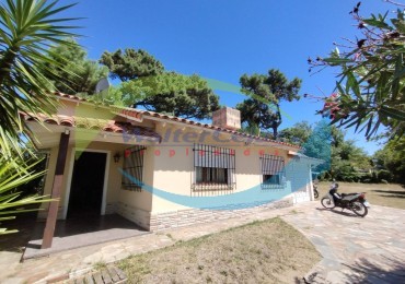 CASA 3 AMBIENTES 